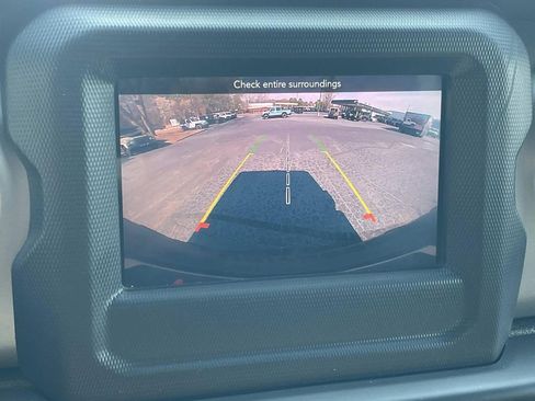 Used 2020 Jeep Wrangler Unlimited Sport image 29