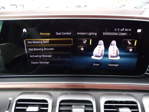 Used 2021 Mercedes-Benz Maybach GLS 600 4MATIC image 32