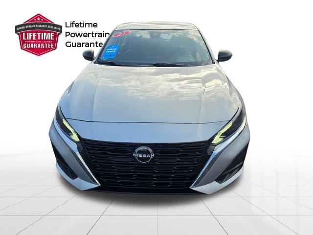 Certified 2025 Nissan Altima 2.5 SV FWD image 5