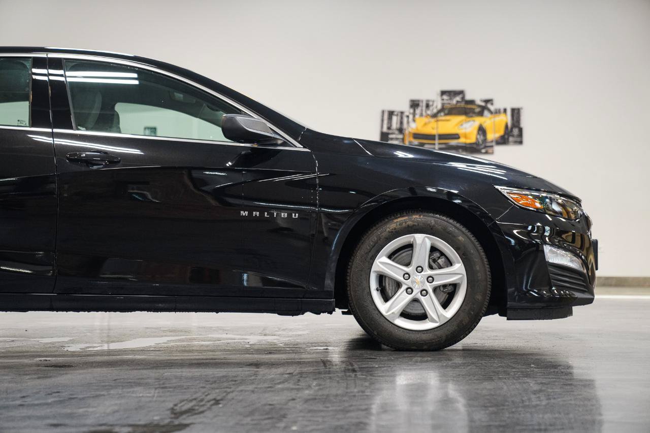 Used 2024 Chevrolet Malibu LS FWD image 10