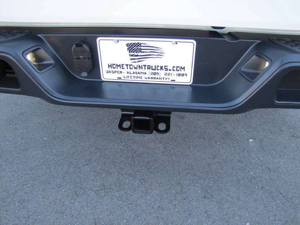 Used 2022 Jeep Gladiator Overland w/ Popular Equipment Package AWD/4WD image 28