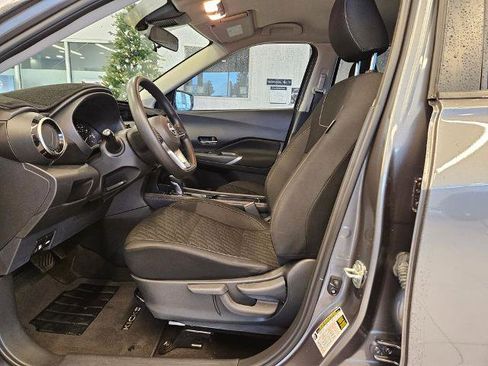 Certified 2022 Nissan Kicks SV image 15