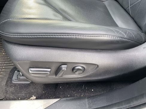 Used 2024 Toyota Highlander Platinum image 31