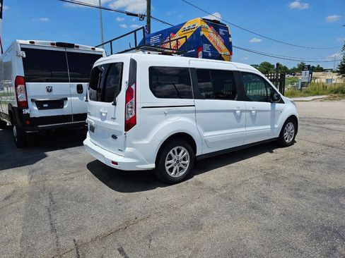 Used 2019 Ford Transit Connect XLT image 7