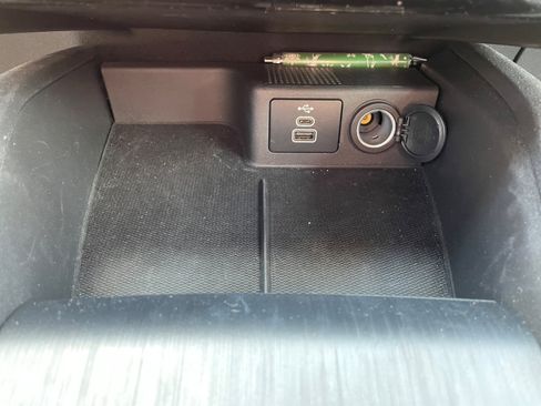 Used 2024 Ford Escape ST-Line Select w/ Tech Pack #1 AWD/4WD image 21