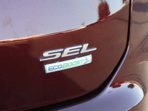 Used 2019 Ford Edge SEL w/ Equipment Group 201A FWD image 15