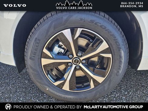 New 2026 Volvo XC60 B5 Core w/ Protection Package Premier AWD/4WD image 25