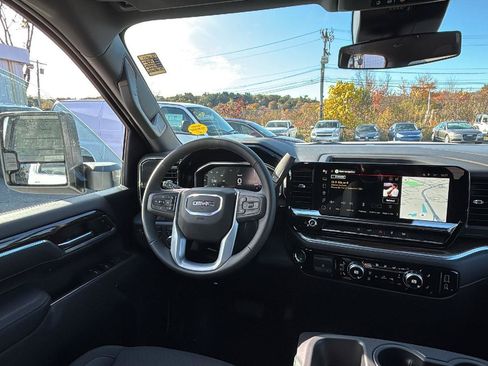 New 2026 GMC Sierra 2500 SLE w/ SLE Value Package; image 27