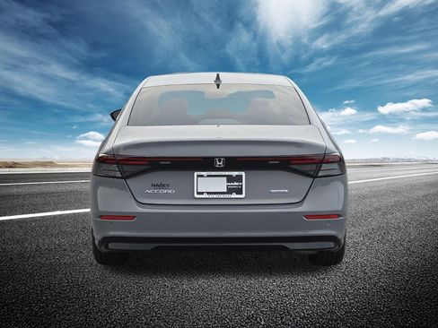 New 2026 Honda Accord EX-L image 18