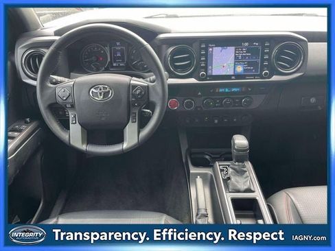 Used 2021 Toyota Tacoma TRD Pro AWD/4WD image 13