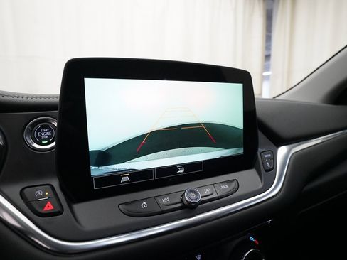 Certified 2024 Chevrolet Blazer LT w/ Convenience Package image 20