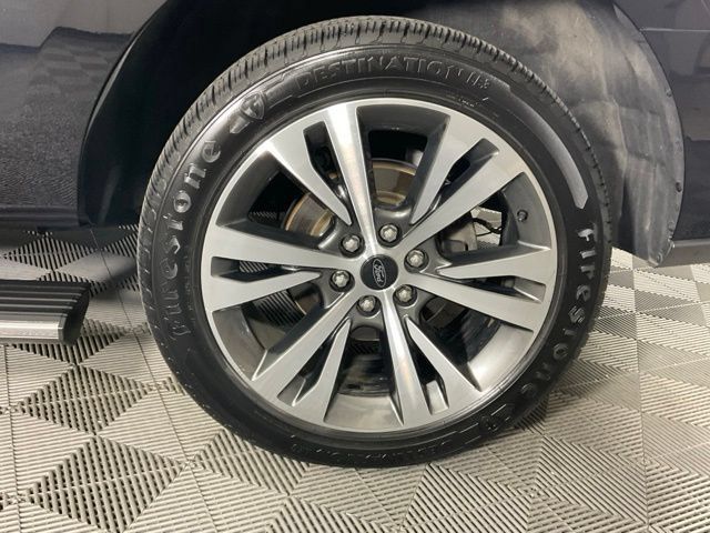 Used 2021 Ford Expedition Limited AWD/4WD image 41