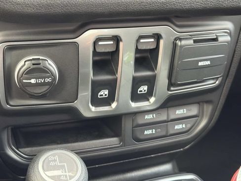 New 2026 Jeep Wrangler Sport AWD/4WD image 31