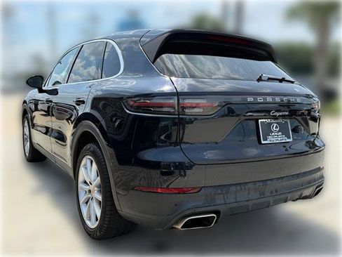 Used 2020 Porsche Cayenne AWD/4WD image 5