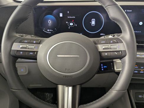 Certified 2025 Hyundai Kona SEL FWD image 16