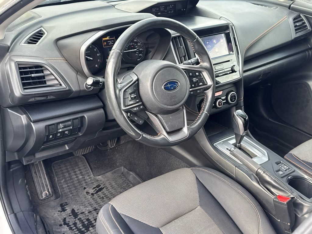 Used 2020 Subaru Crosstrek 2.0i Premium w/ Moonroof Package 1 AWD/4WD image 11