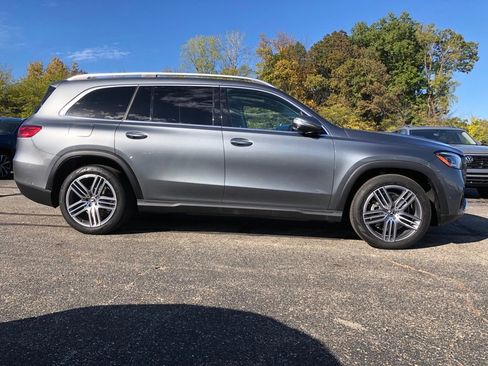 Certified 2024 Mercedes-Benz GLS 450 GLS 450 image 8