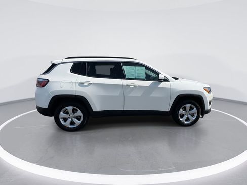 Used 2019 Jeep Compass Latitude w/ Popular Equipment Group image 14