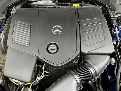 Used 2024 Mercedes-Benz CLE 300 4MATIC Coupe image 34
