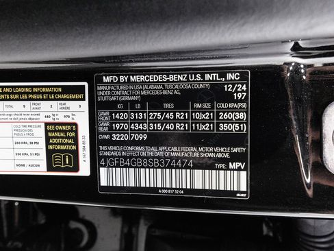 Used 2025 Mercedes-Benz GLE 450e 4MATIC image 39