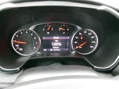 Used 2025 Chevrolet Blazer LT FWD image 14