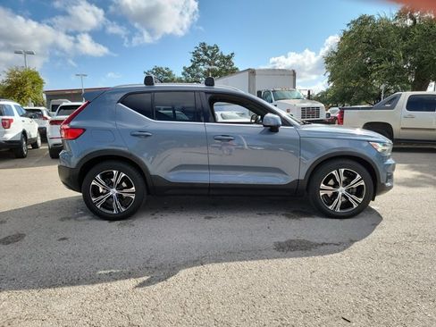 Used 2020 Volvo XC40 T5 Inscription w/ Protection Package Premier AWD/4WD image 4
