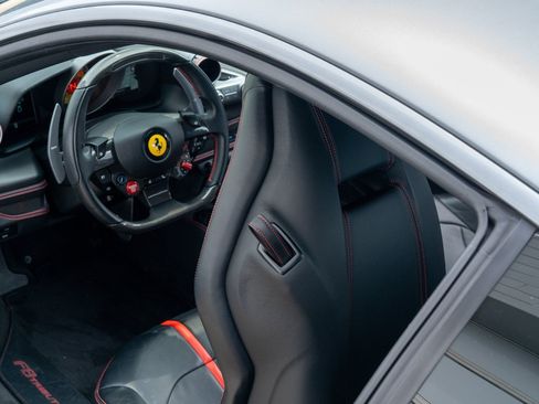 Used 2021 Ferrari F8 Tributo RWD image 45