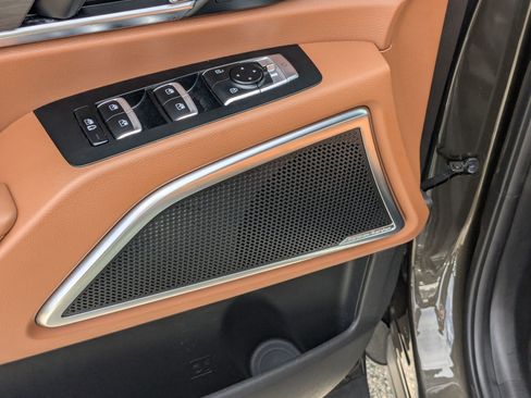 Used 2024 Kia Telluride SX Prestige X-Pro AWD/4WD image 18