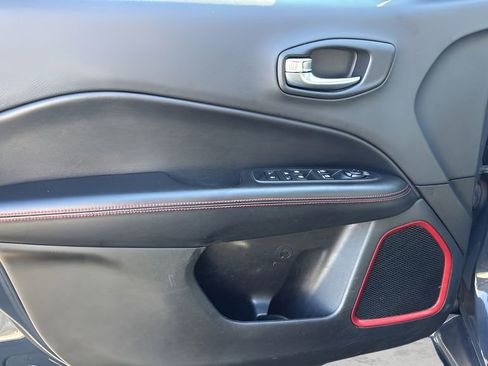 Used 2018 Jeep Compass Trailhawk w/ Leather Interior Group image 24