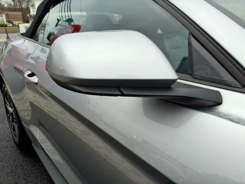 Used 2023 Ford Mustang Premium image 10