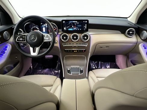 Used 2020 Mercedes-Benz GLC 300 GLC 300 image 21