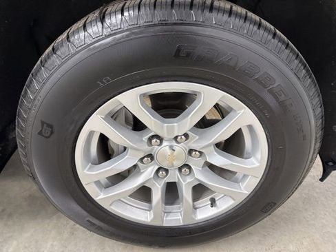 Used 2019 Chevrolet Silverado 1500 LT w/ All-Star Edition AWD/4WD image 10