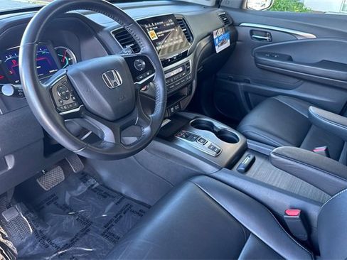 Certified 2022 Honda Pilot Special Edition image 11