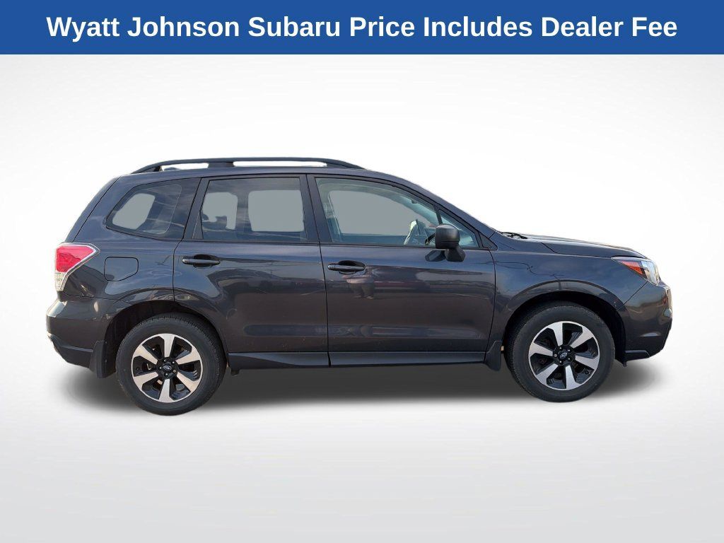 Used 2018 Subaru Forester 2.5i w/ Alloy Wheel Package AWD/4WD image 12