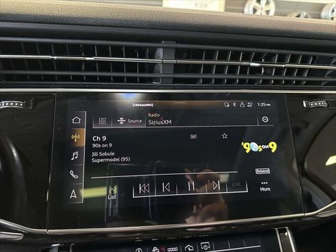 Used 2023 Audi Q7 2.0T Premium w/ Convenience Package image 26