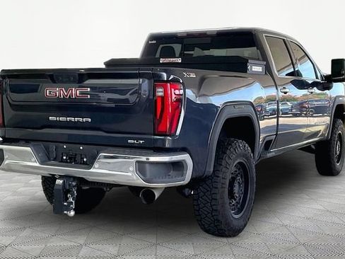 Used 2025 GMC Sierra 3500 SLT AWD/4WD image 5