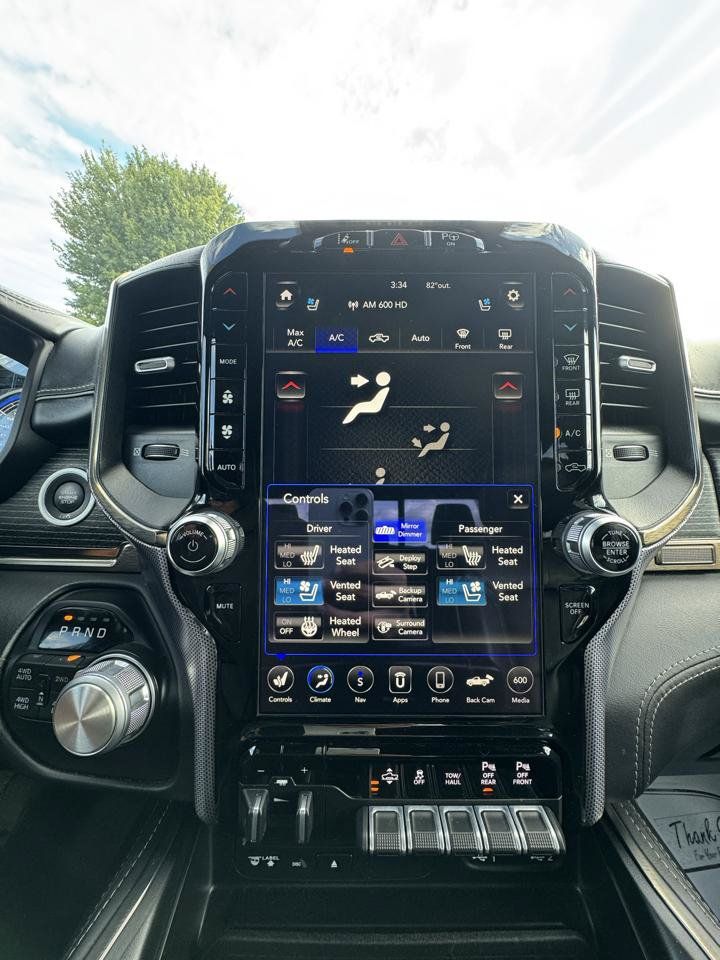 Used 2019 RAM 1500 Limited AWD/4WD image 11