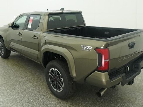 New 2026 Toyota Tacoma TRD Sport AWD/4WD image 5