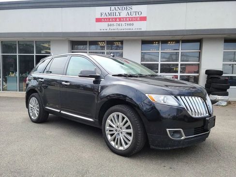 Used 2015 Lincoln MKX AWD w/ Equipment Group 102A image 40