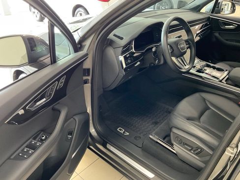 Used 2022 Audi Q7 3.0T Prestige w/ Prestige Package AWD/4WD image 6