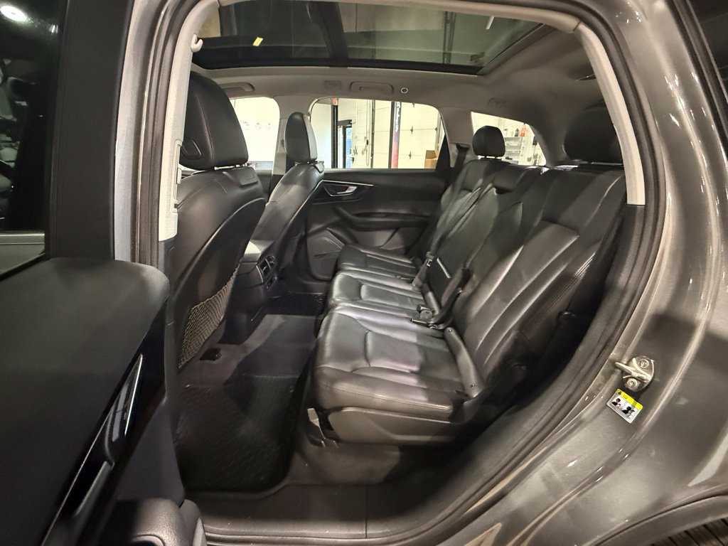 Used 2017 Audi Q7 3.0T Premium Plus AWD/4WD image 14