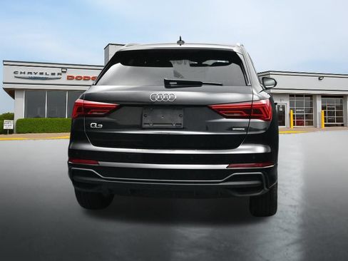Used 2024 Audi Q3 2.0T Premium AWD/4WD image 4