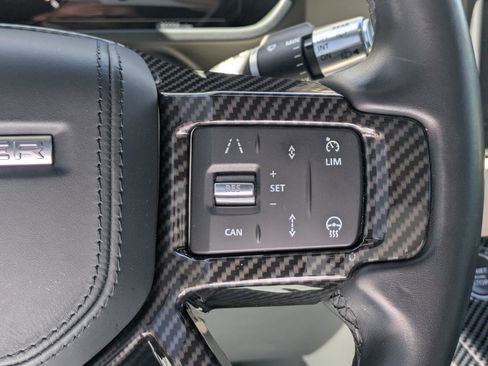 Certified 2022 Land Rover Defender 110 X-Dynamic HSE AWD/4WD image 20