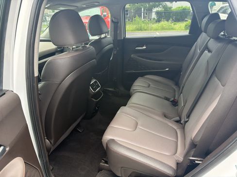 Used 2019 Hyundai Santa Fe AWD image 9