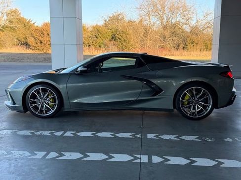 Used 2023 Chevrolet Corvette Stingray Preferred Conv w/ Battery Protection Package image 4