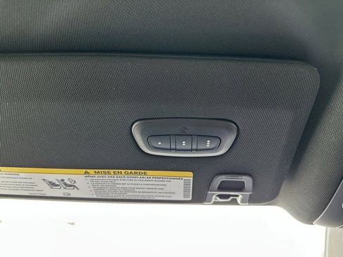 New 2026 Chrysler Pacifica Select image 40