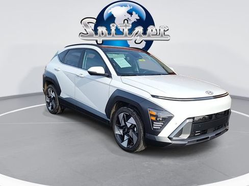 Used 2025 Hyundai Kona Limited image 2