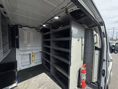 Used 2020 Ford Transit 350 Low Roof AWD image 12