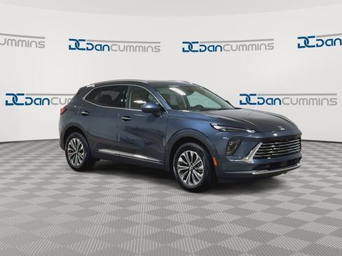 New 2026 Buick Envision Preferred AWD/4WD image 2