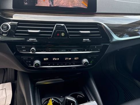 Used 2019 BMW 540i xDrive w/ Premium Package AWD/4WD image 11